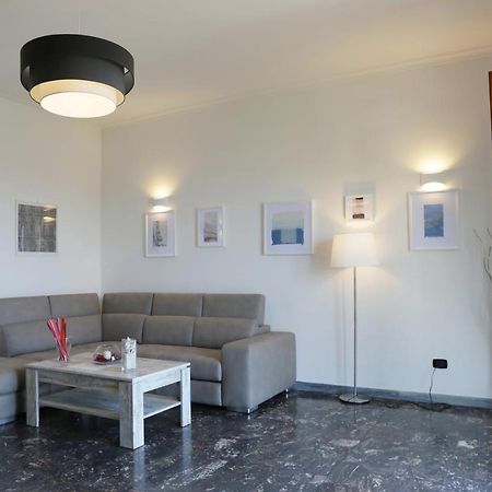 Pepe Apartment -Lago Di Bracciano Trevignano Romano Bagian luar foto