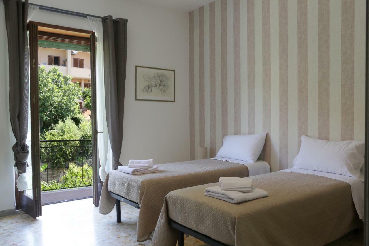 Pepe Apartment -Lago Di Bracciano Trevignano Romano Bagian luar foto