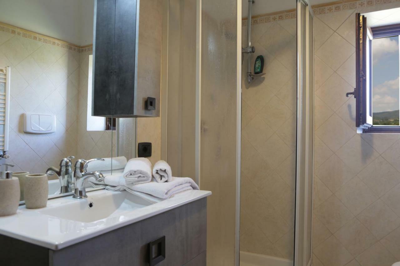 Pepe Apartment -Lago Di Bracciano Trevignano Romano Bagian luar foto