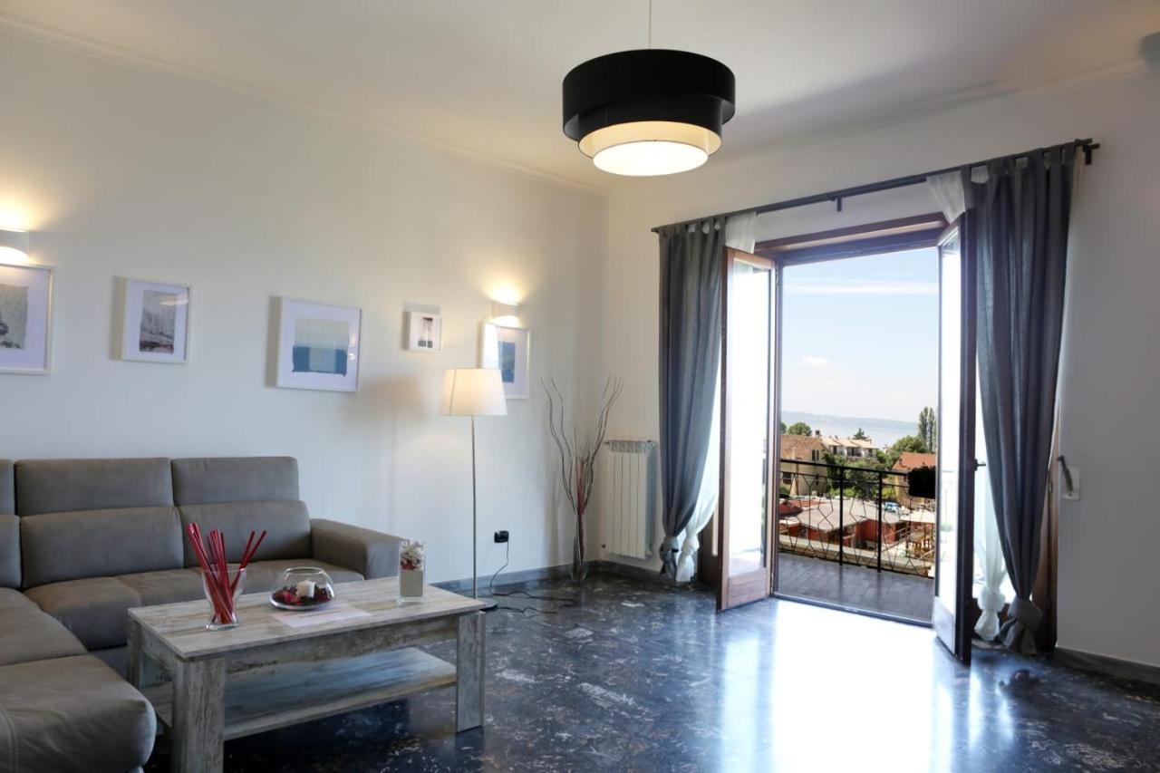 Pepe Apartment -Lago Di Bracciano Trevignano Romano Bagian luar foto